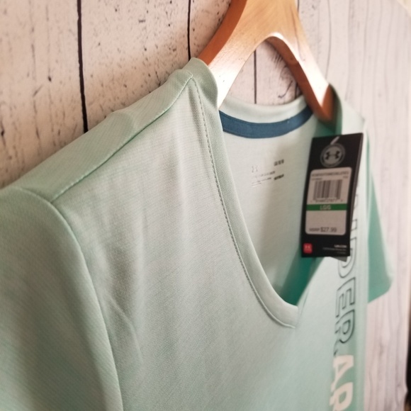 Under Armour Sports Tee - Picture 6 of 6